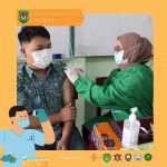 Vaksinasi di SMA YWKA Bandung