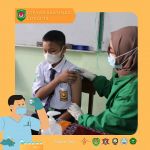Vaksinasi di SMA YWKA Bandung