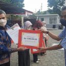 PENGHARGAAN DARI YWKA BAGI SISWA YANG DITERIMA MASUK PTN